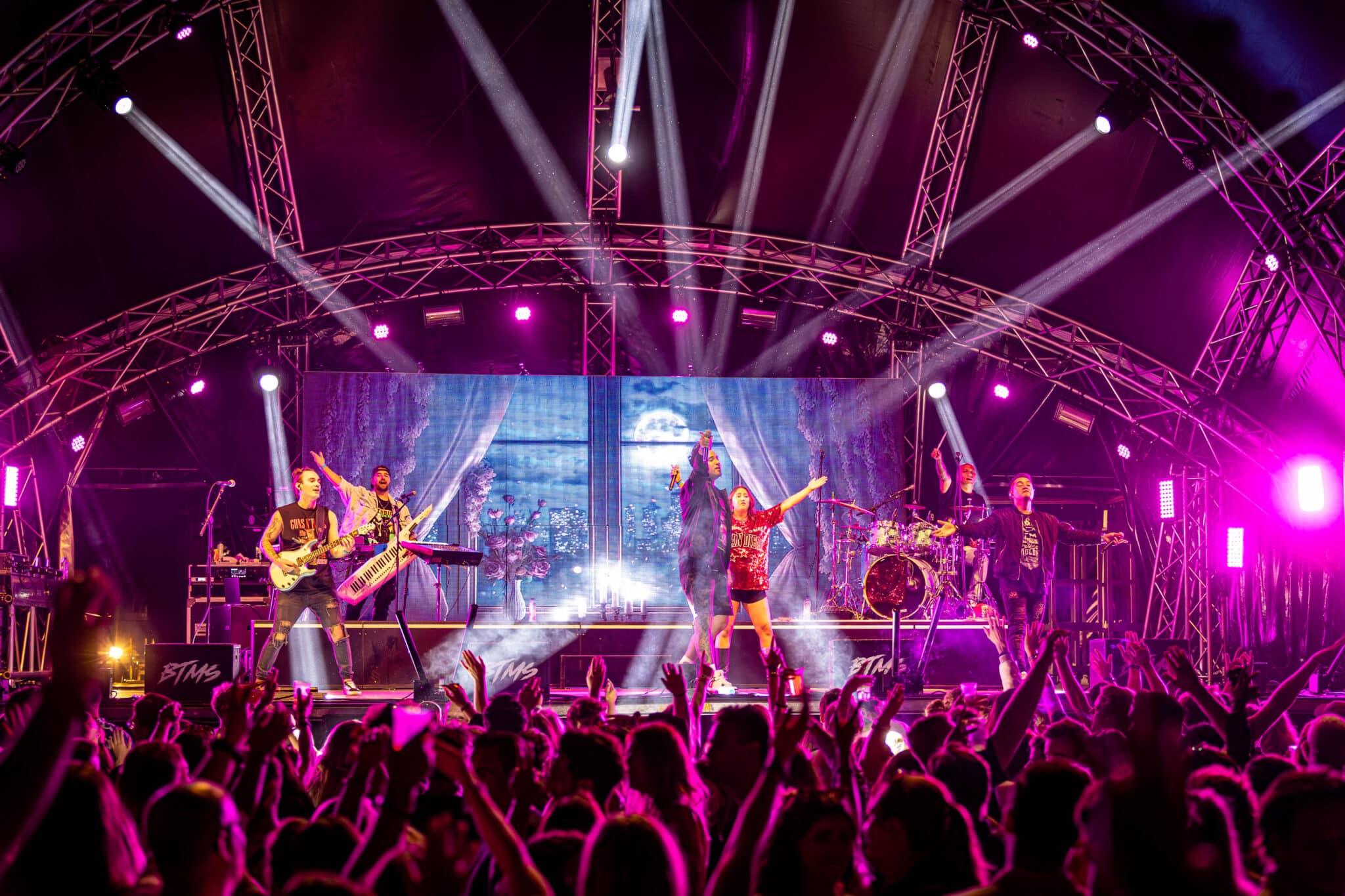 Twijfelt jouw organisatie ook altijd welke coverband het beste past? ONLY BANDS verzorgt de boekingen van de beste coverbands van Nederland