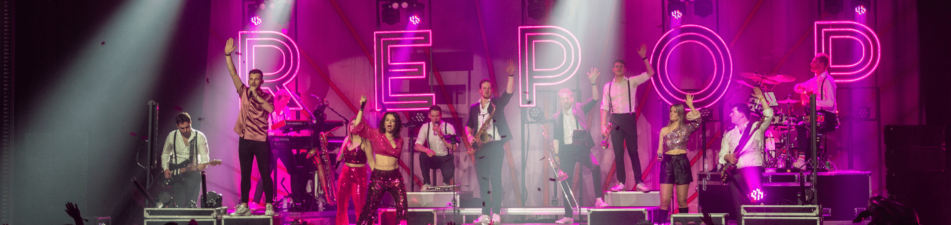 De perfecte coverband voor bedrijfsfeesten | ONLY BANDS