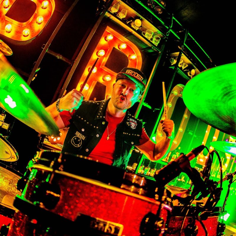 Coverband PROOST! boeken bij ONLY BANDS -live 1