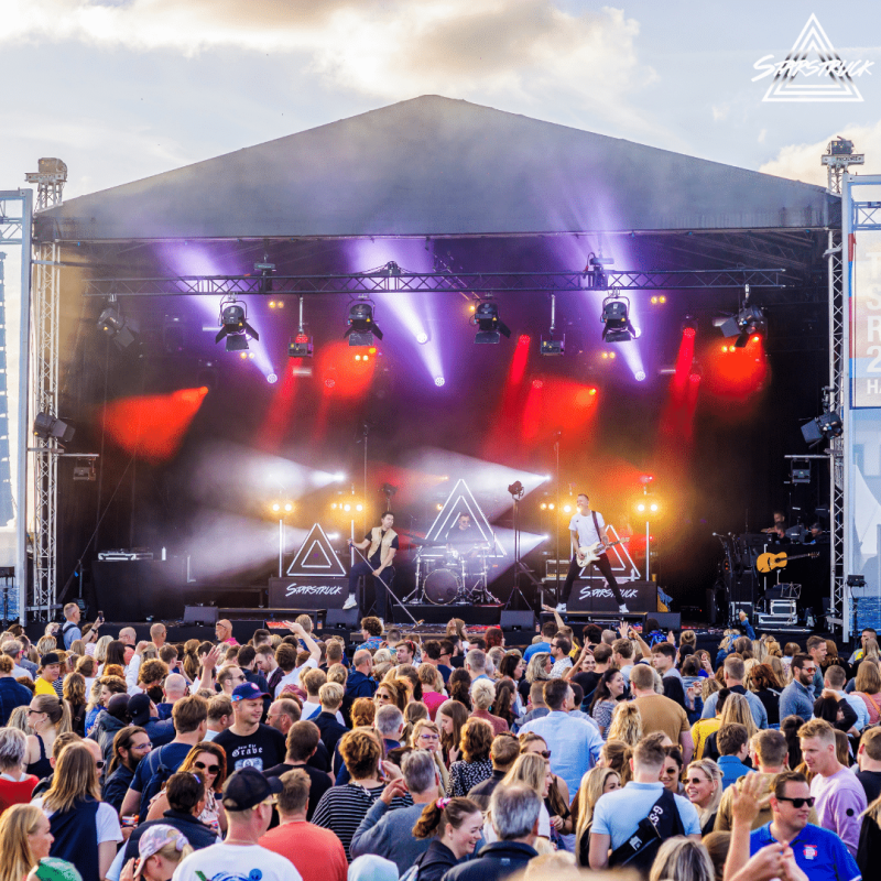 Coverband STARSTRUCK boeken bij ONLY BANDS (2)