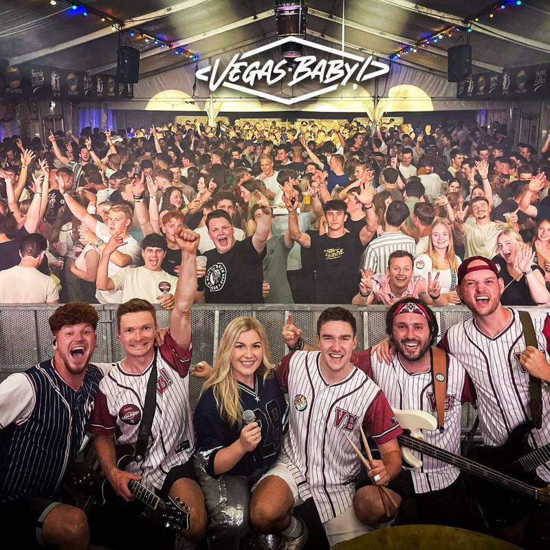 Coverband Vegas Baby boeken bij ONLY BANDS - de beste coverbands voor feesttenten en festivals