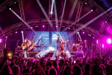 Twijfelt jouw organisatie ook altijd welke coverband het beste past? ONLY BANDS verzorgt de boekingen van de beste coverbands van Nederland